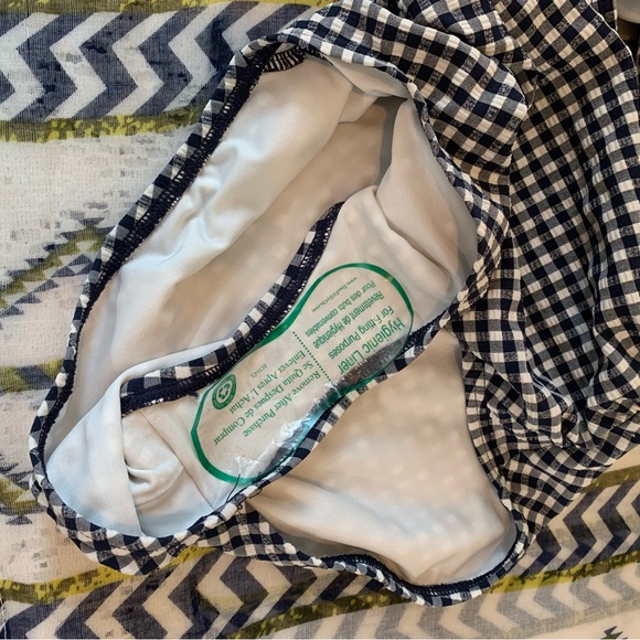 *NWT* LOFT Beach Gingham Seersucker Twist Bandeau One-Piece Swimsuit - Picture 10 of 13